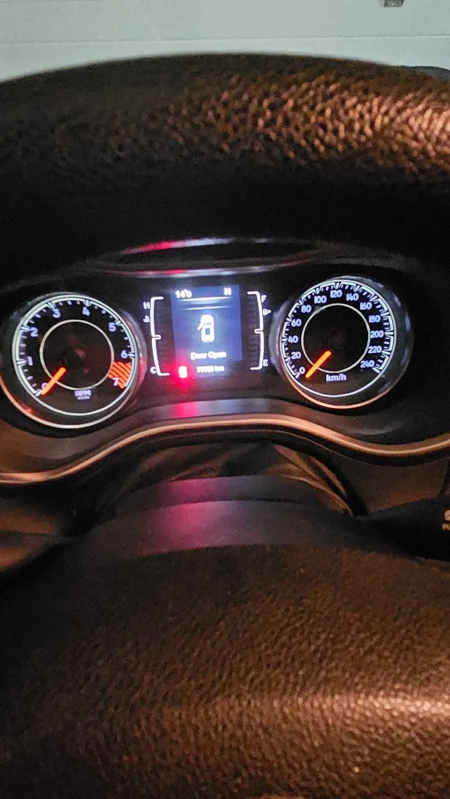 Jeep Cherokee 2014 photo 2