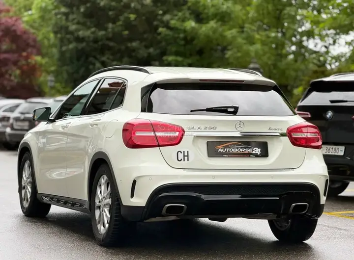 Mercedes-Benz Gla 250 2014 photo 2