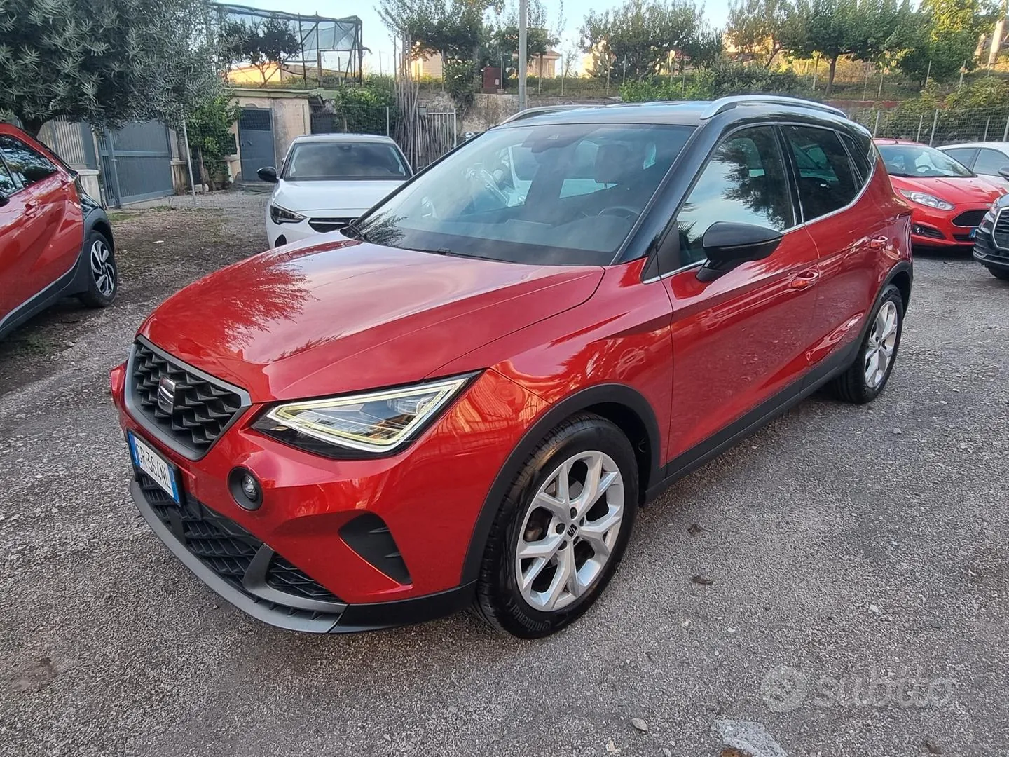Seat Arona 2023 photo 2