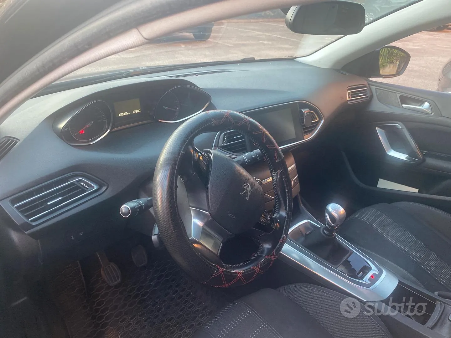 Peugeot 308 2017 photo 3