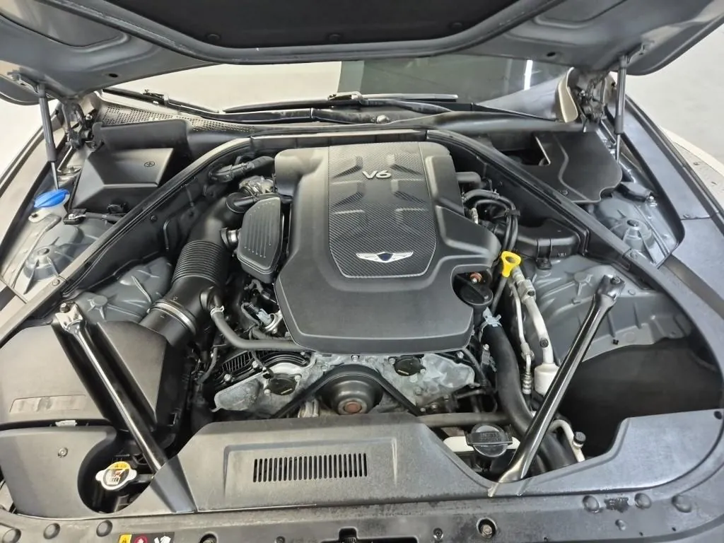 Genesis G80 2018 photo 5