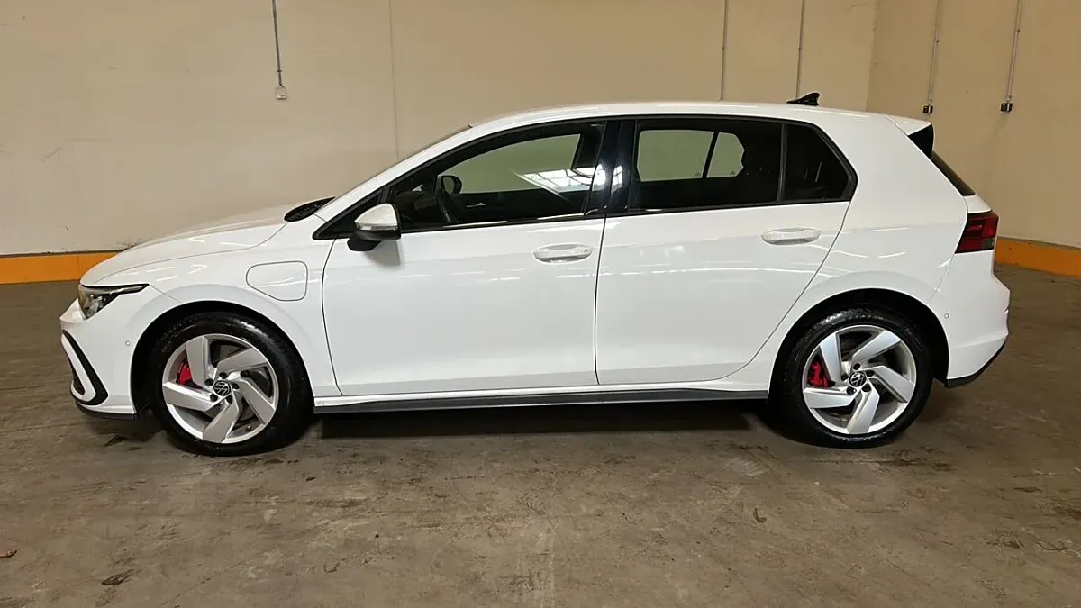 Volkswagen Golf 2021 photo 3