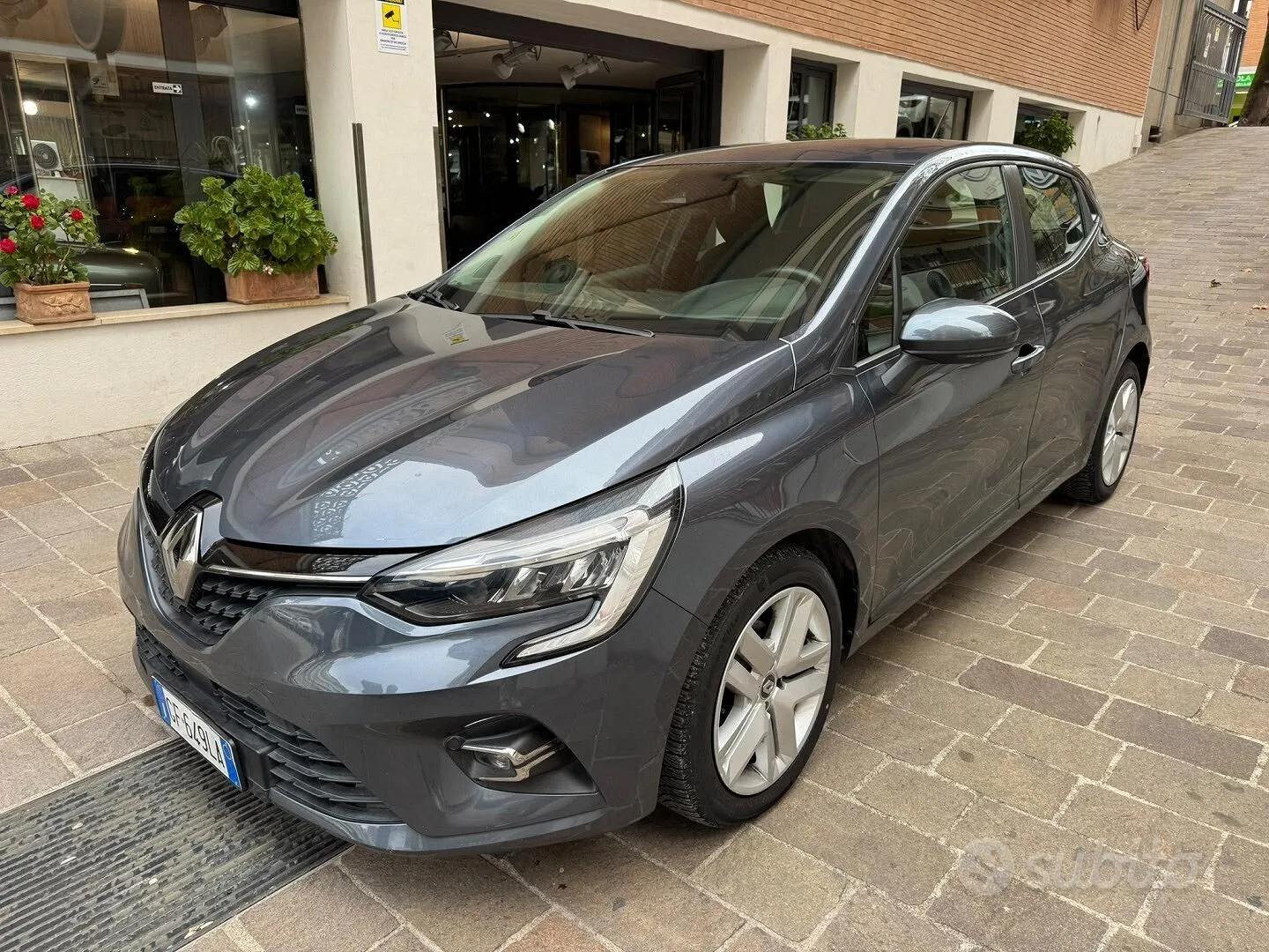 Renault Clio 2021 photo 3