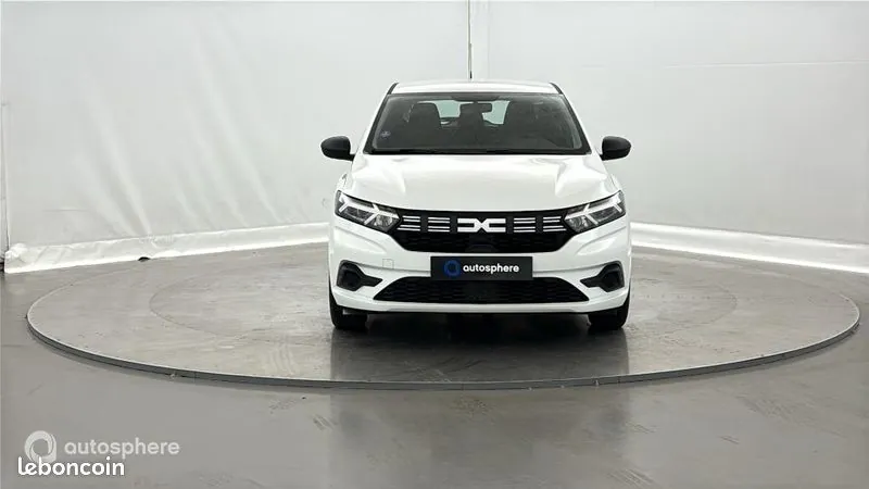 Dacia Sandero 2023 photo 2