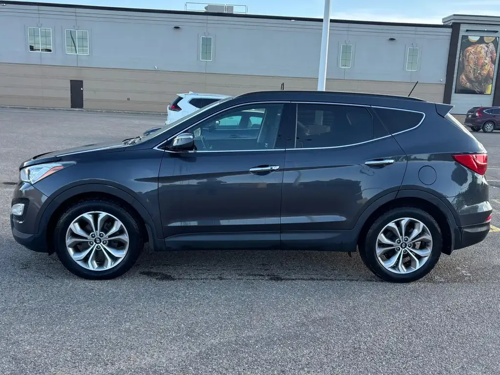 Hyundai Santa Fe 2015 photo 2