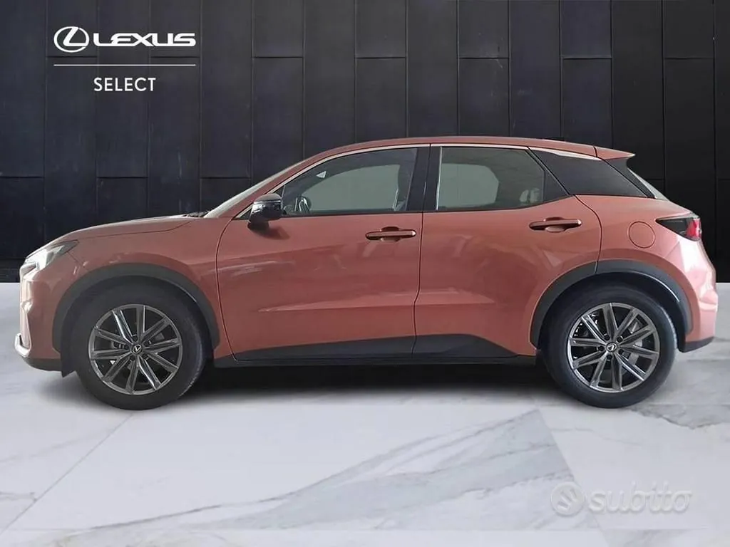 Lexus Lbx 2024 photo 5