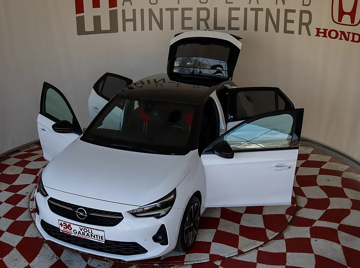 Opel Corsa E 2021 photo 3