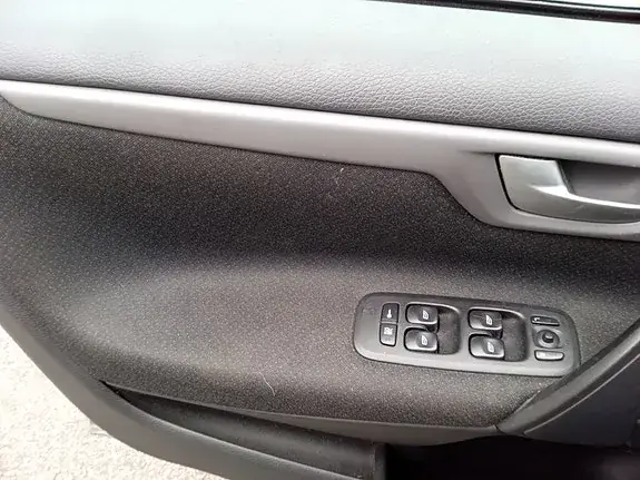 Volvo V70 2006 photo 5