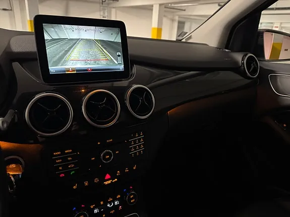 Mercedes-Benz B250 2016 photo 5