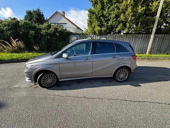 Mercedes-Benz B250