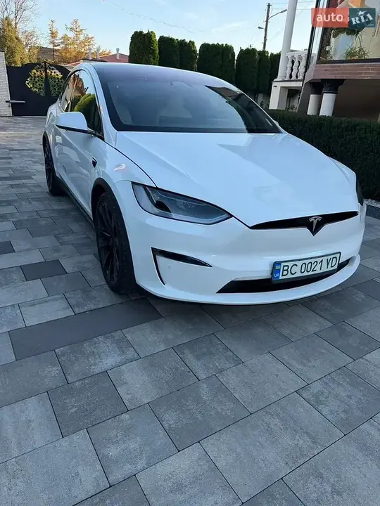 Tesla Model X