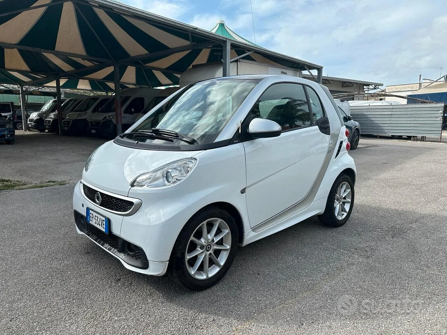 Smart Fortwo 2013 photo 2