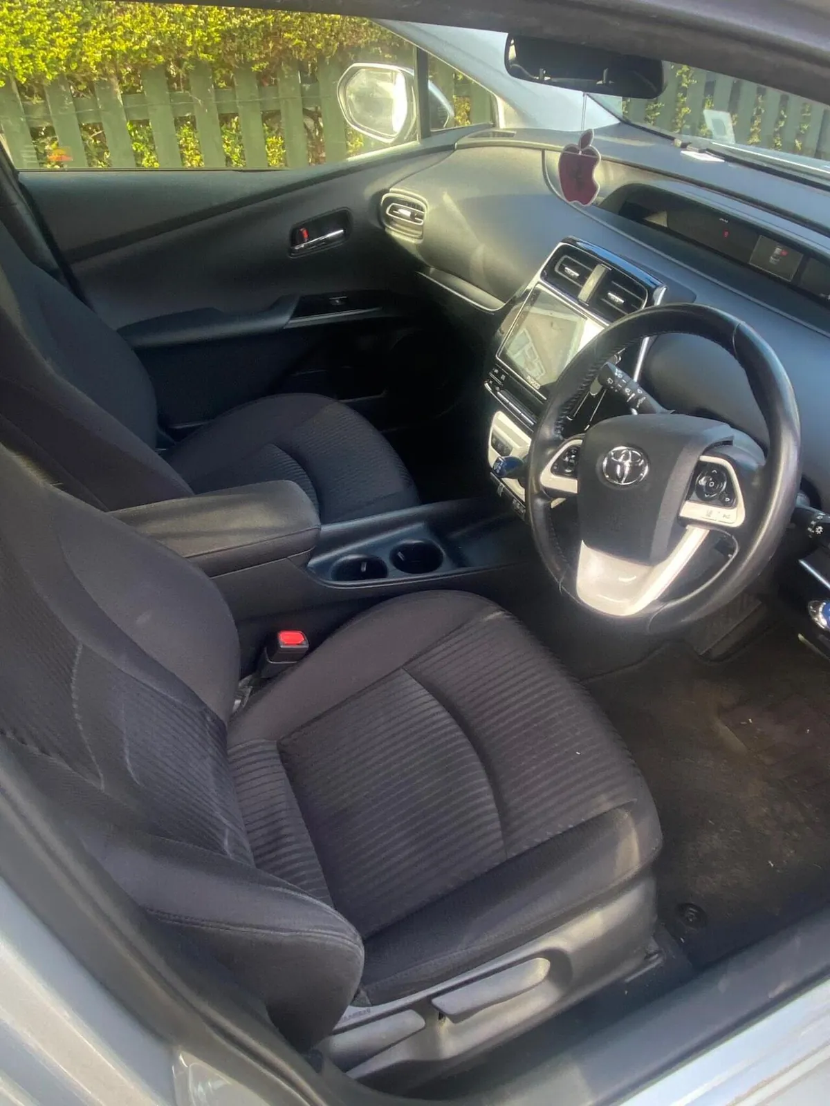 Toyota Prius 2018 photo 3