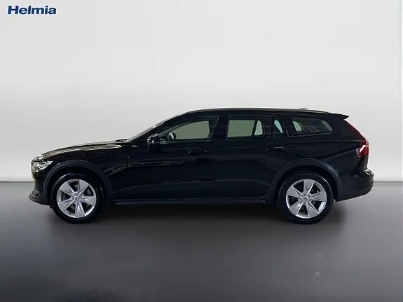 Volvo V60 Cross Country 2023 photo 2