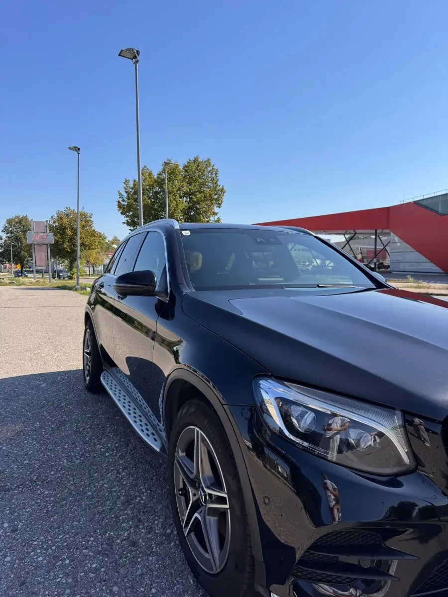 Mercedes-Benz Glc 2017 photo 2