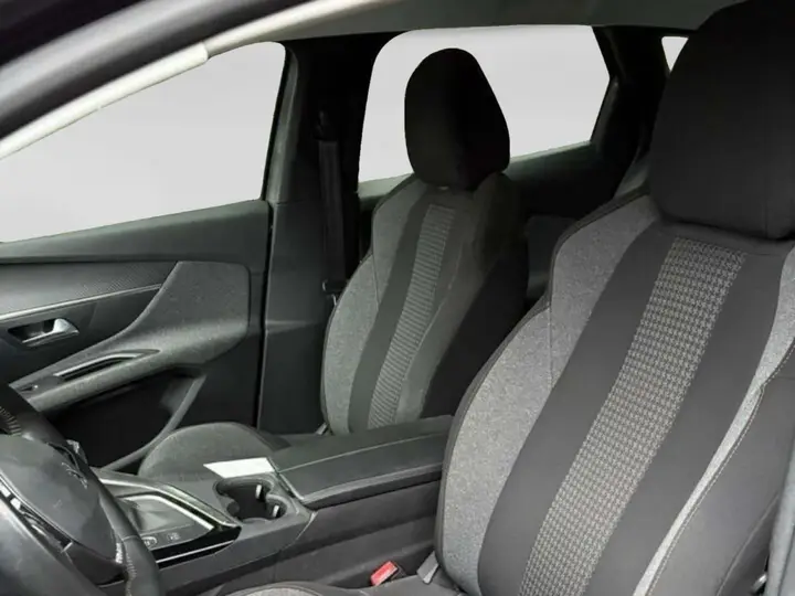 Peugeot 3008 2022 photo 4