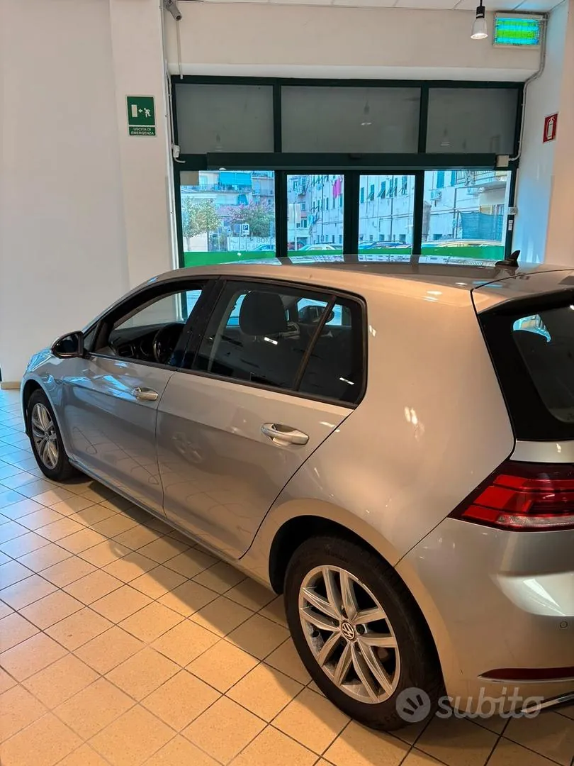 Volkswagen Golf 2019 photo 3
