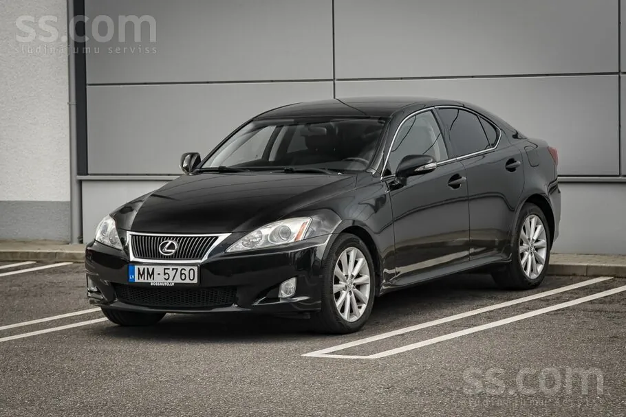 Lexus Is