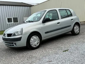 Renault Clio 2004 photo 3