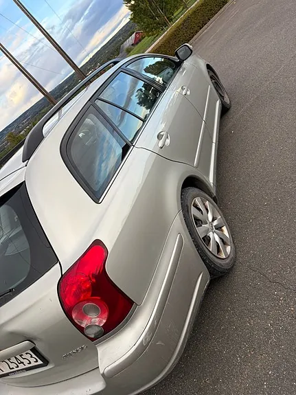 Toyota Avensis 2008 photo 4