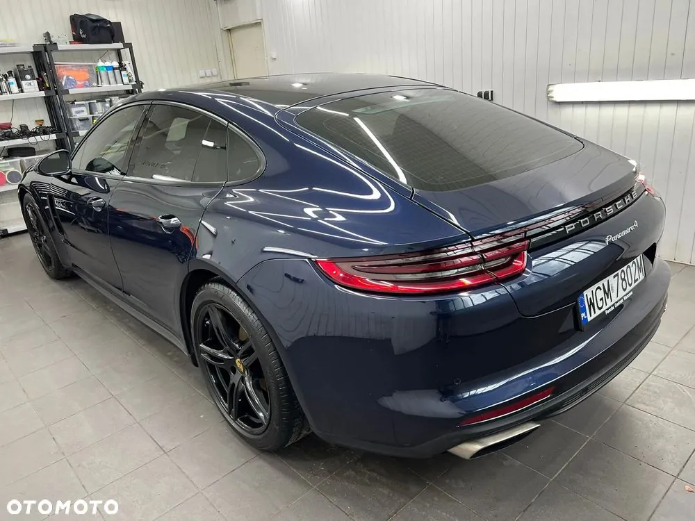 Porsche Panamera 2018 photo 5