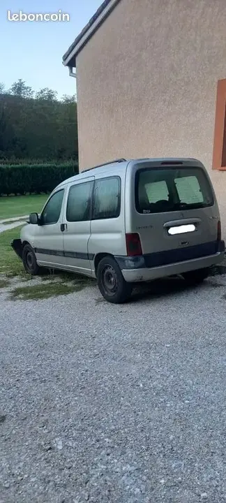 Peugeot Partner 2005 photo 2