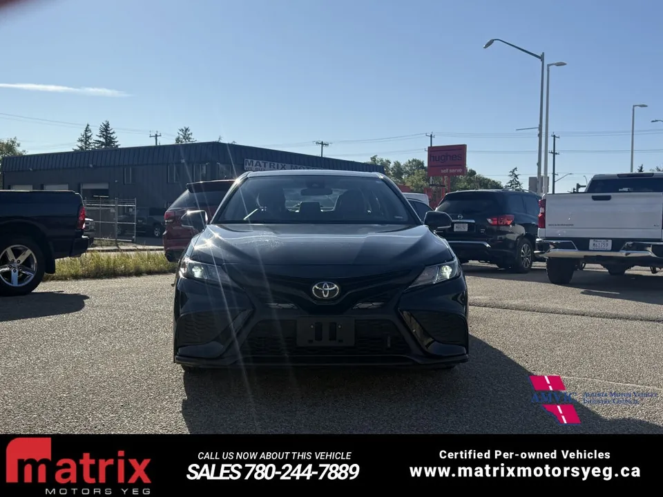 Toyota Camry 2022 photo 3