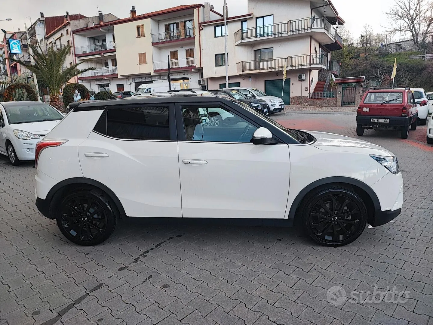 KG Mobility Tivoli 2016 photo 5