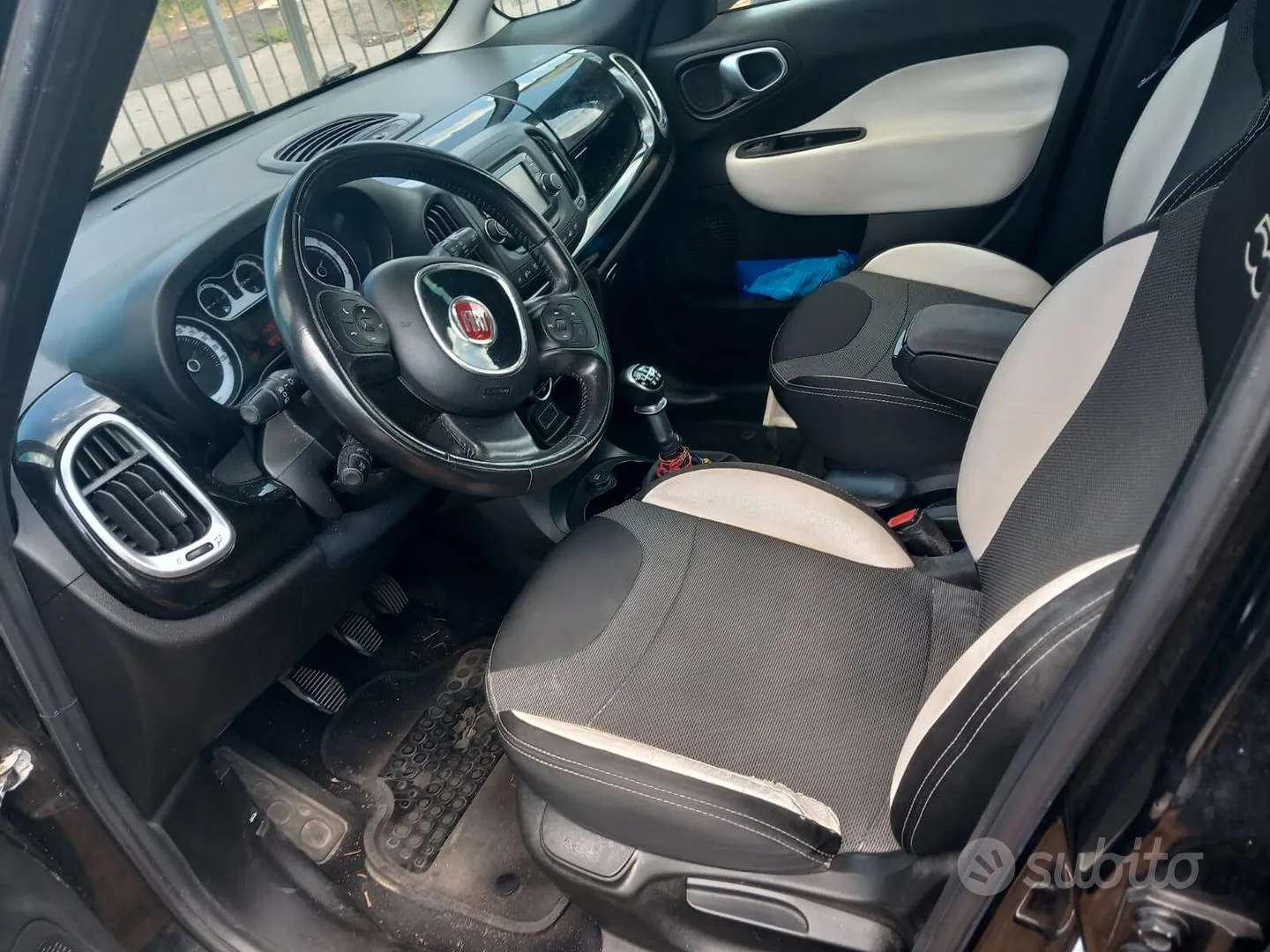 Fiat 500L 2017 photo 2