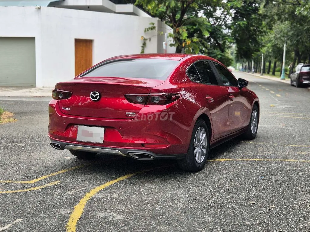 Mazda 3 2022 photo 4