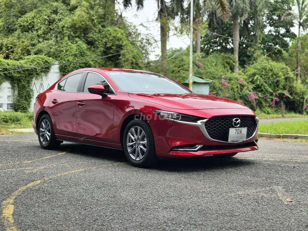 Mazda 3 2022 photo 3