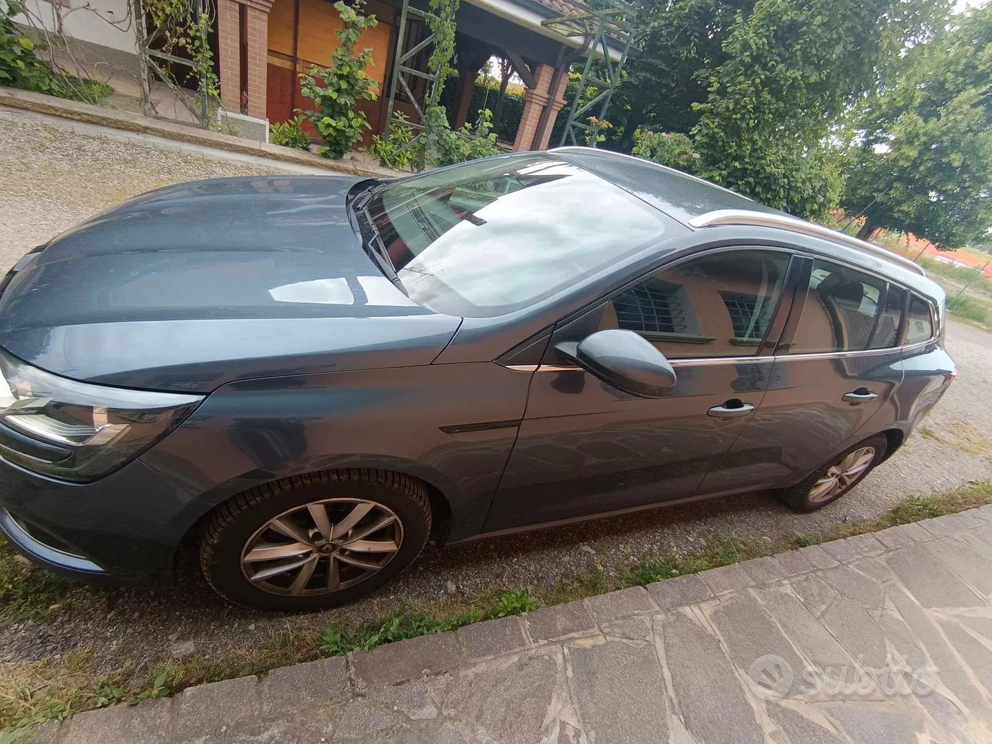 Renault Megane 2020 photo 2