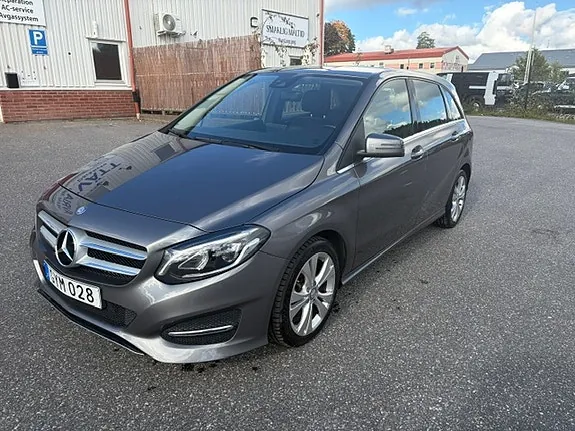Mercedes-Benz B200 D