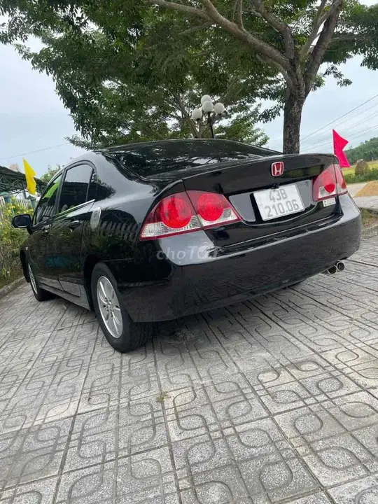 Honda Civic 2007 photo 2