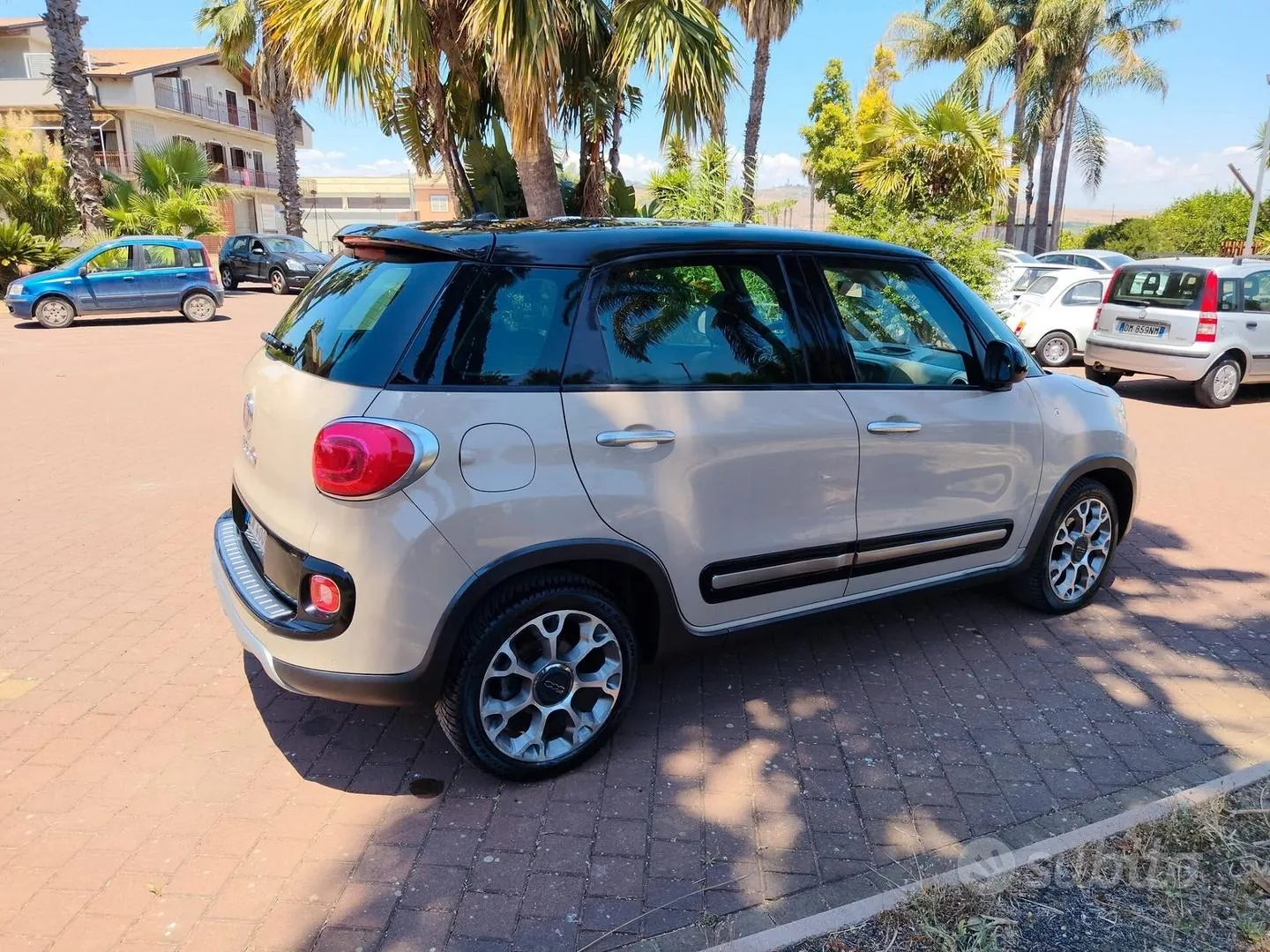 Fiat 500L 2014 photo 3