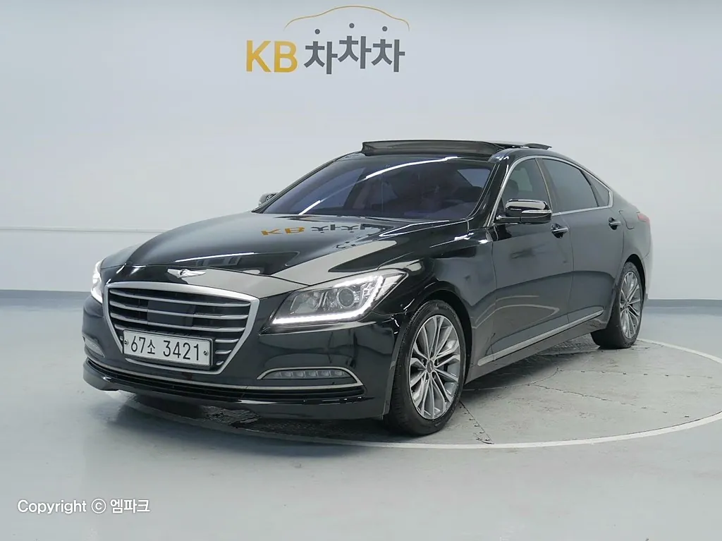 Hyundai Genesis