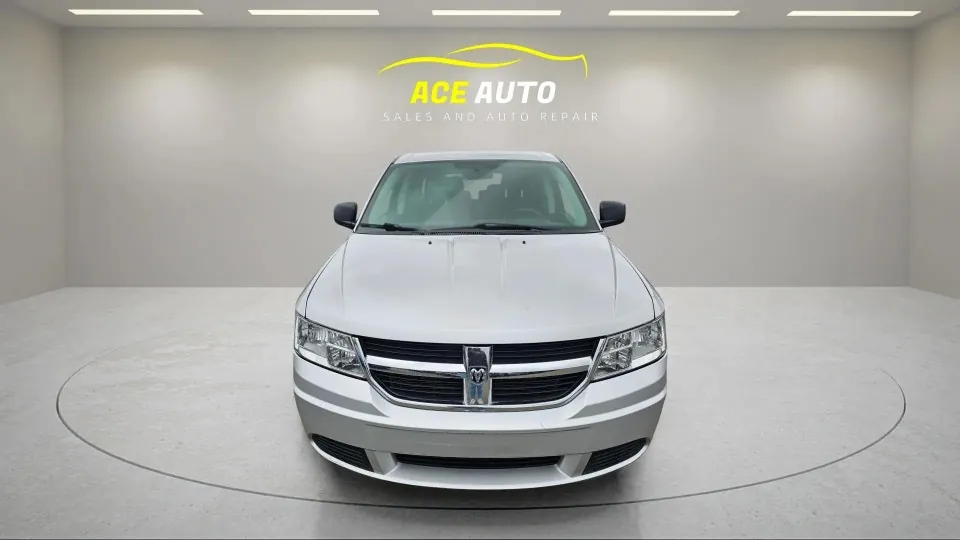 Dodge Journey 2010 photo 3