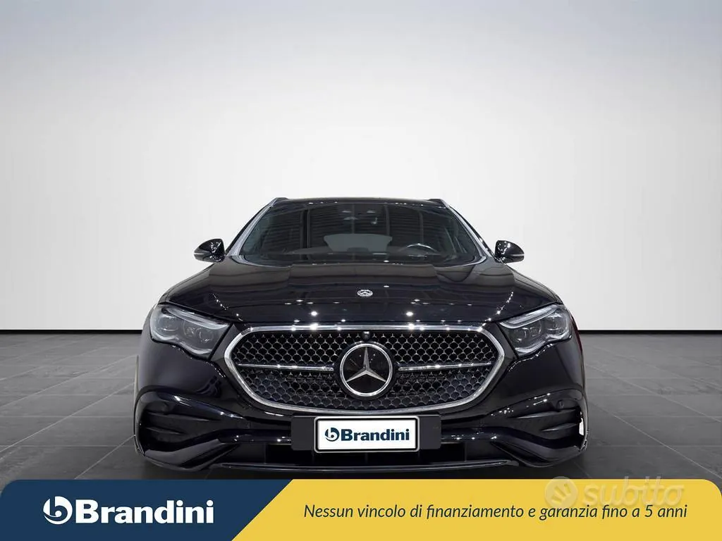 Mercedes-Benz E 2023 photo 3