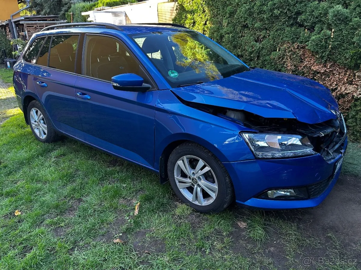 Skoda Fabia 2023 photo 2