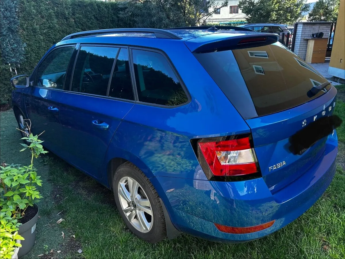 Skoda Fabia 2023 photo 4