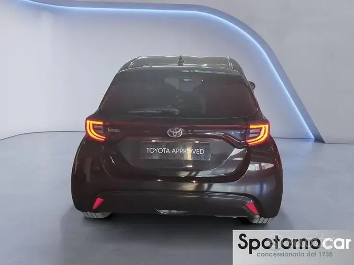 Toyota Yaris 2025 photo 4