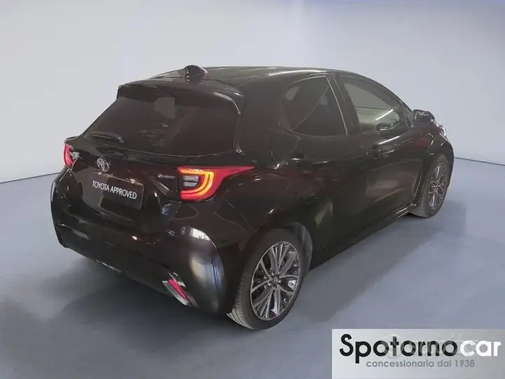Toyota Yaris 2025 photo 3