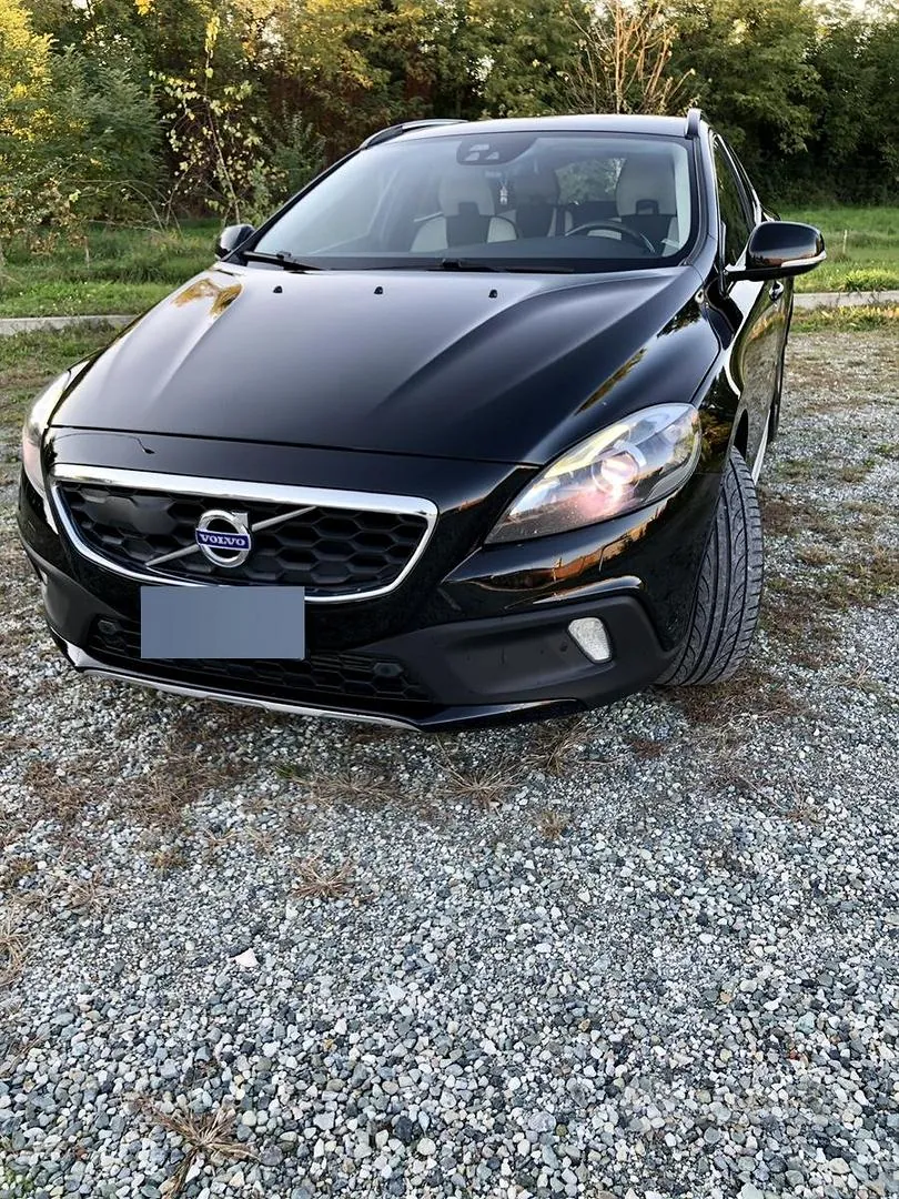 Volvo V40 2012 photo 4
