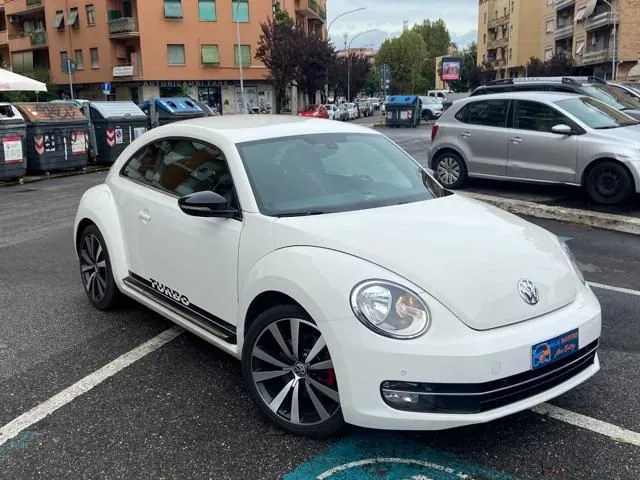 Volkswagen Maggiolino 2012 photo 3