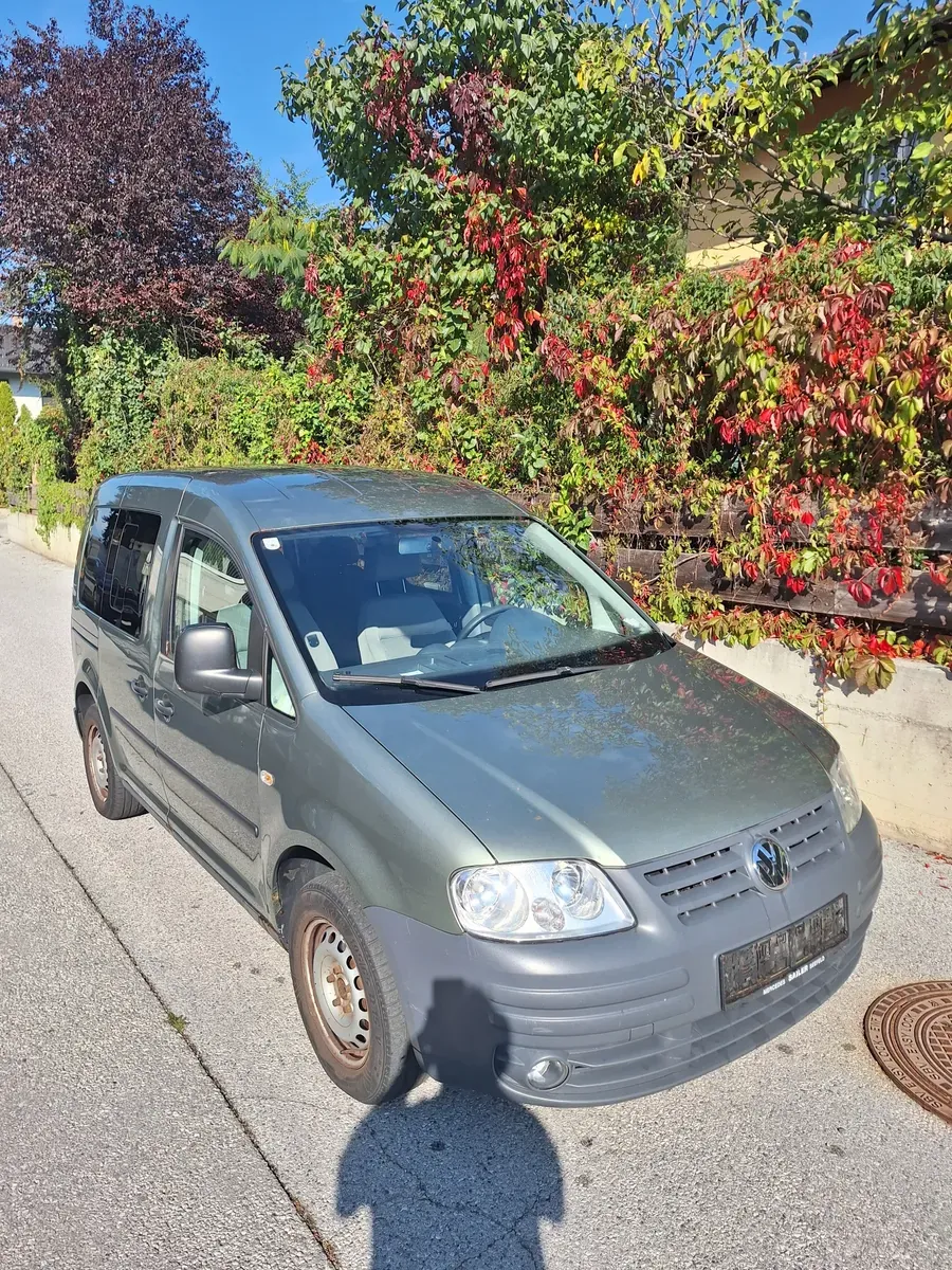 Volkswagen Caddy Life Family 2007 photo 2