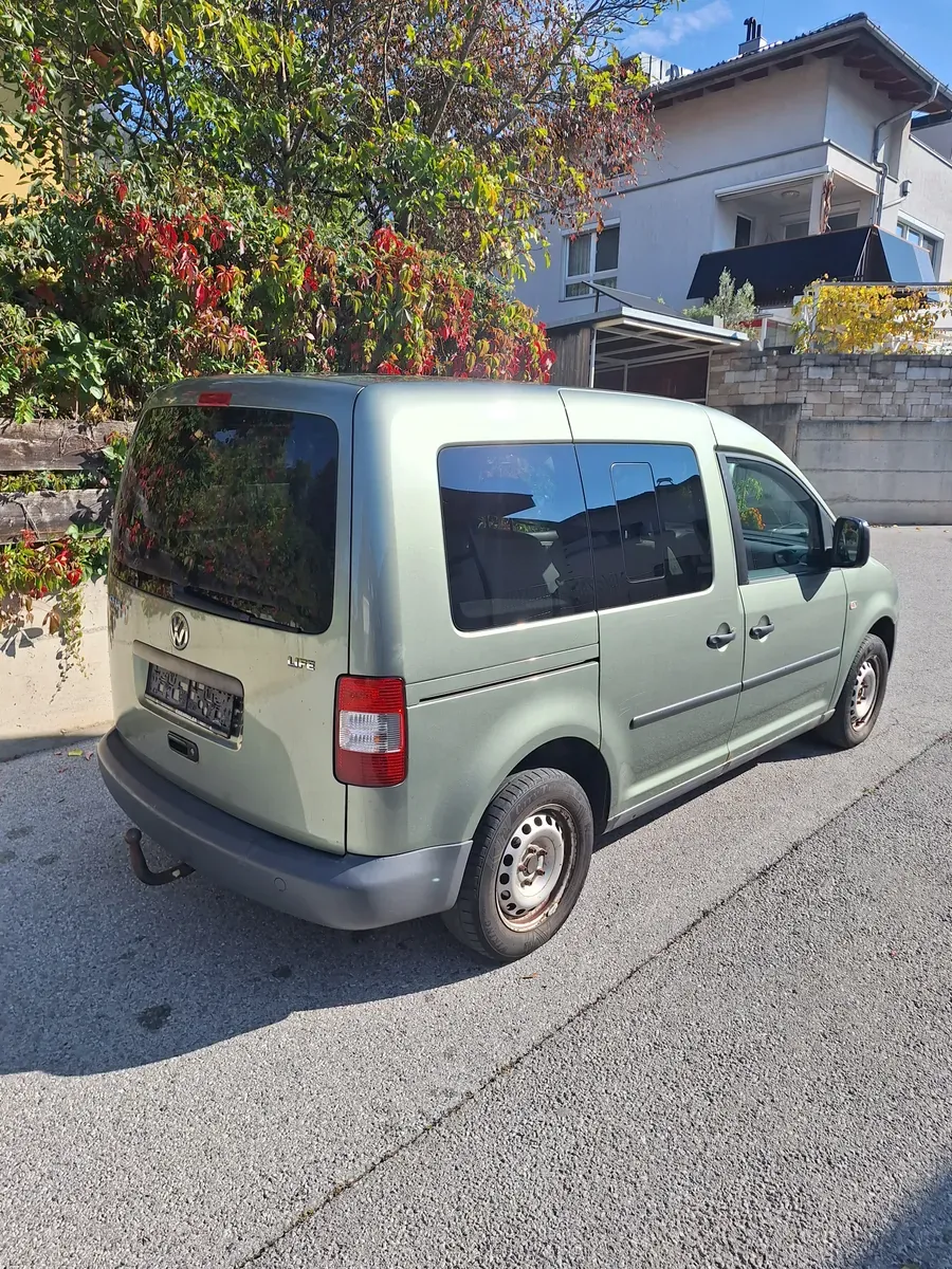 Volkswagen Caddy Life Family 2007 photo 3