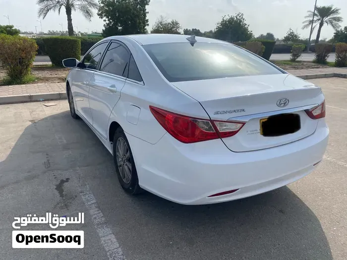Hyundai Sonata 2012 photo 4