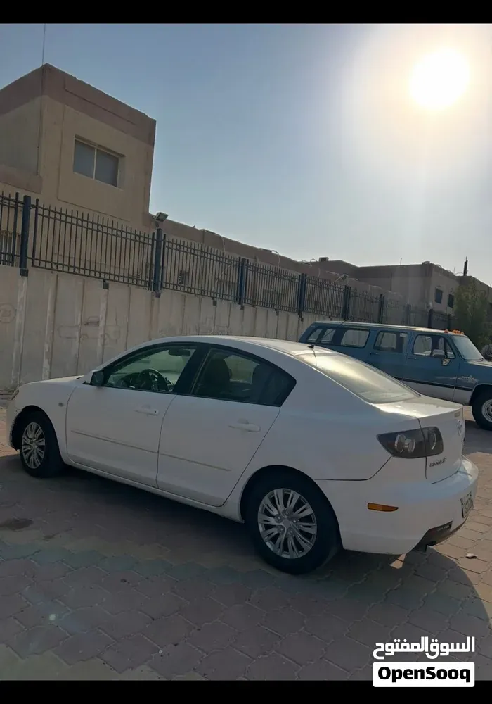 Mazda 3 2007 photo 4