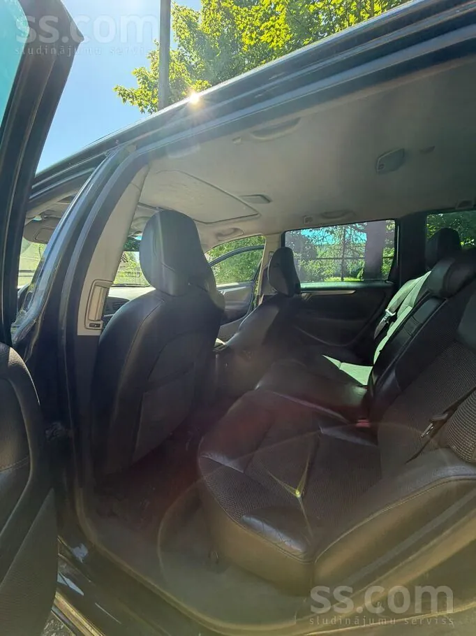 Volvo V70 2005 photo 3