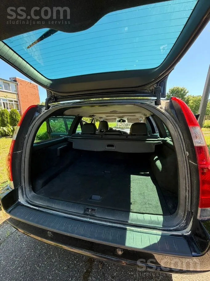 Volvo V70 2005 photo 4